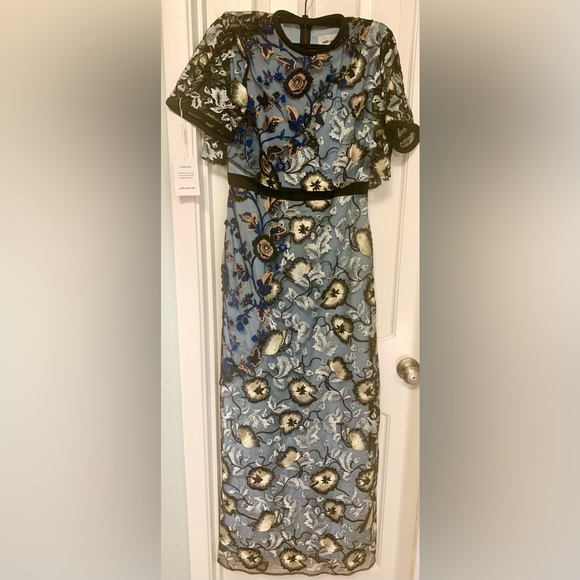 NWT SelfPortrait Blue & Gold Lace Ankle-Length Evening Gown W/Cape top - Picture 4 of 10